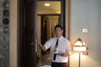 Conte com a Checkin Adm para gerenciar seu imóvel com eficiência.