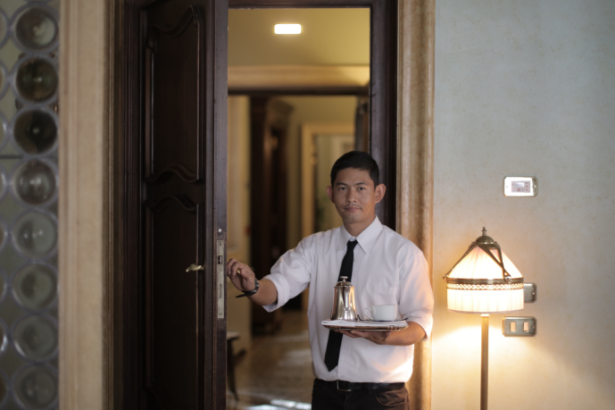 Conte com a Checkin Adm para gerenciar seu imóvel com eficiência.