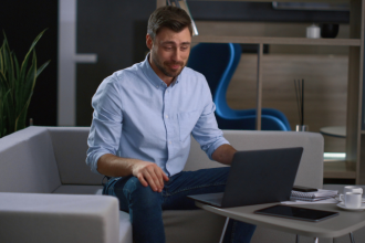 Carlos Eduardo Rosalba Padilha destaca como o compliance fortalece a governança corporativa e protege a reputação das empresas.