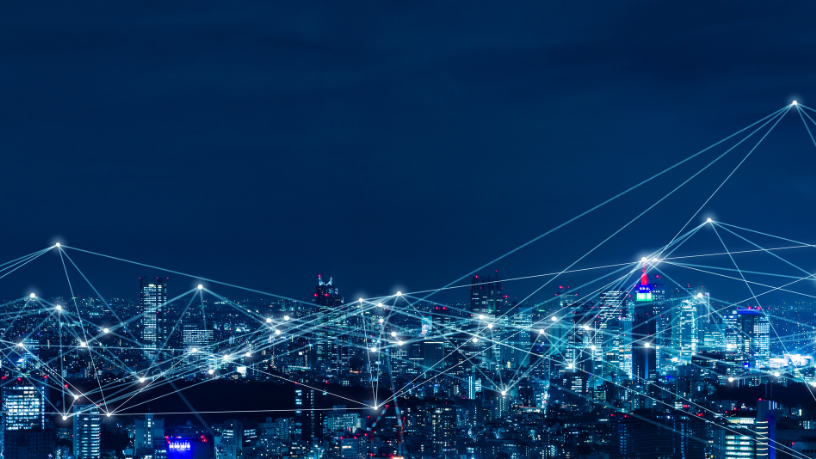 A experiência das cidades inteligentes, explica Matheus Vinicius Voigt, mostra que tecnologia e planejamento são aliados da eficiência energética.