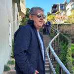 Morro Branco e Canoa Quebrada revelam falésias e paisagens de cinema com Leonardo Rocha de Almeida.