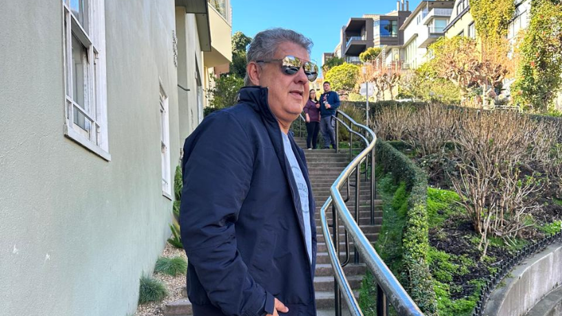 Morro Branco e Canoa Quebrada revelam falésias e paisagens de cinema com Leonardo Rocha de Almeida.