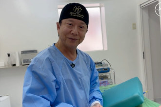 Ética, comunicação clara e documentação adequada reduzem riscos de judicialização na cirurgia plástica, afirma Milton Seigi Hayashi.